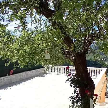 Regina Claudia Casa * Garaguso
